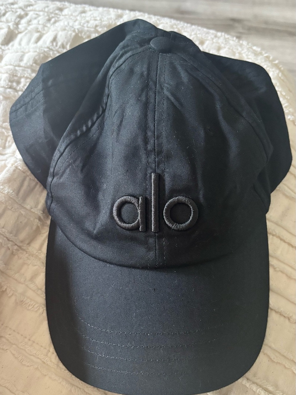 ALO Yoga Black Embroidered Logo Baseball Cap